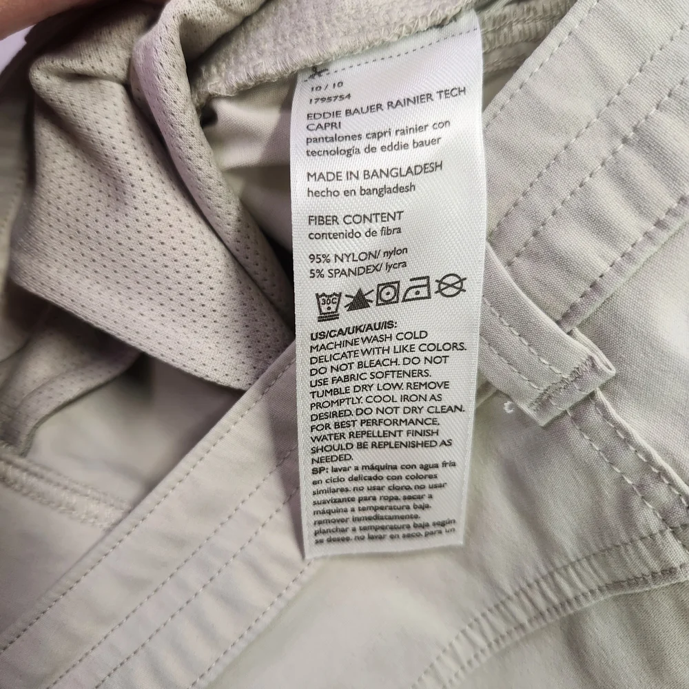 ⭐️Eddie Bauer Rainer Tech Capris – Women’s Size 10 – Beige Hiking / Travel - Picture 9 of 12